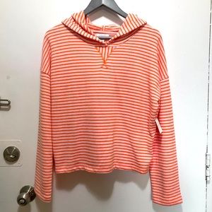 Love by Gap textured h terry pink star hoodie Medium